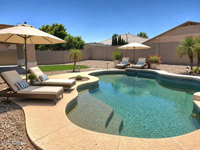13729 W LUKE Avenue, Litchfield Park, AZ 85340