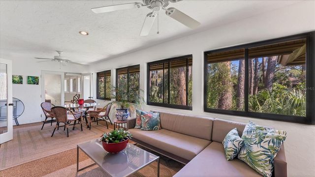 4957 CROSS CREEK ROAD 4957, Sarasota, FL 34231