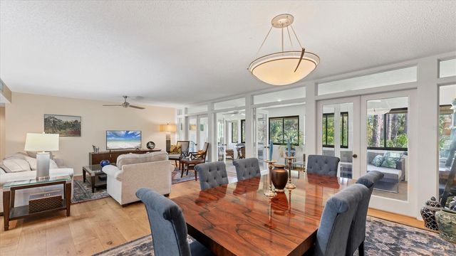 4957 CROSS CREEK ROAD 4957, Sarasota, FL 34231