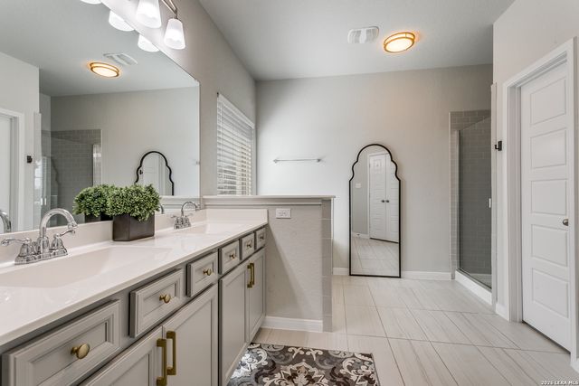 664 Colt, Schertz, TX 78154