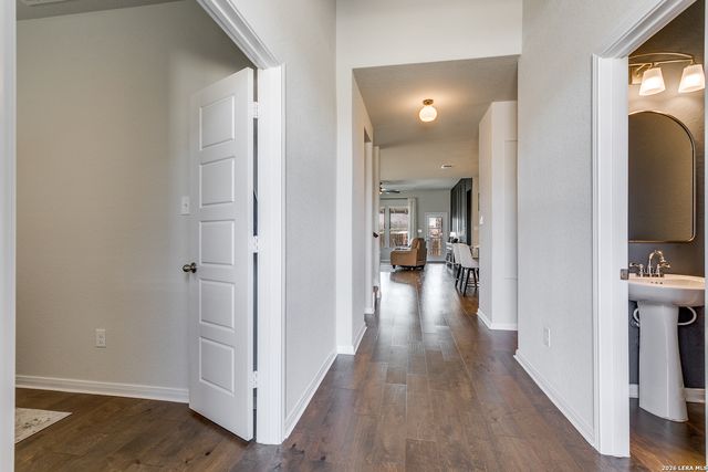 664 Colt, Schertz, TX 78154