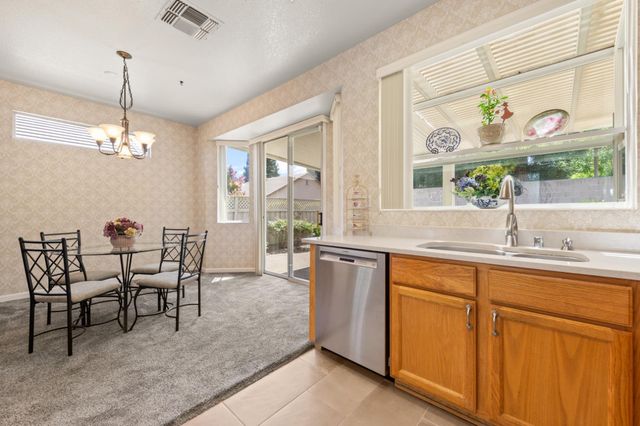 5137 Dreamgarden Loop, Roseville, CA 95747