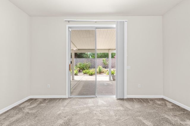 5137 Dreamgarden Loop, Roseville, CA 95747