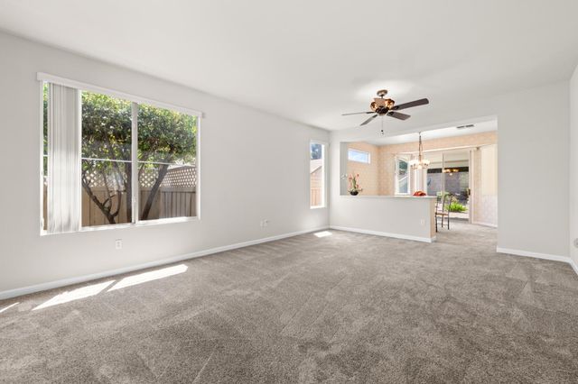 5137 Dreamgarden Loop, Roseville, CA 95747