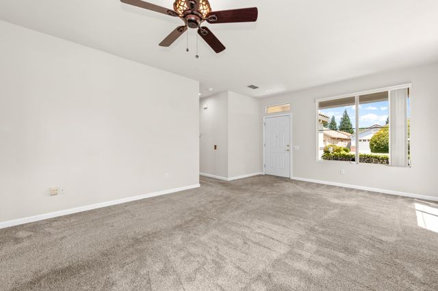 5137 Dreamgarden Loop, Roseville, CA 95747