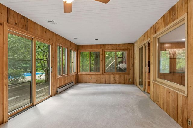 34 N Oaks Road, North Oaks, MN 55127