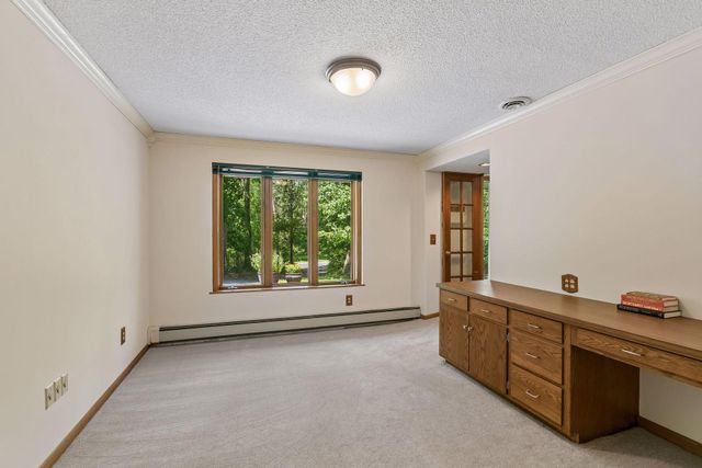 34 N Oaks Road, North Oaks, MN 55127