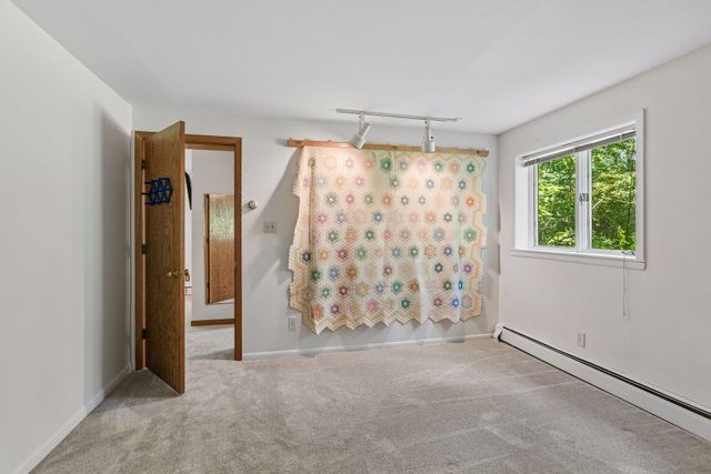 34 N Oaks Road, North Oaks, MN 55127
