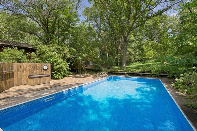 34 N Oaks Road, North Oaks, MN 55127