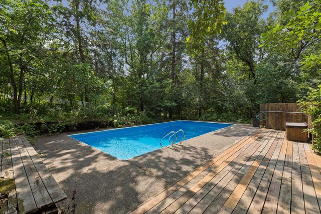 34 N Oaks Road, North Oaks, MN 55127