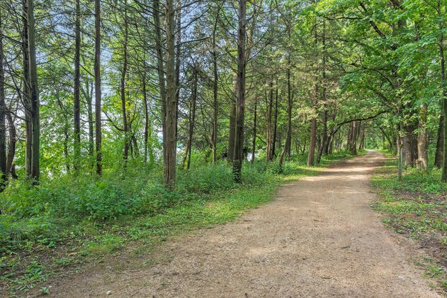34 N Oaks Road, North Oaks, MN 55127