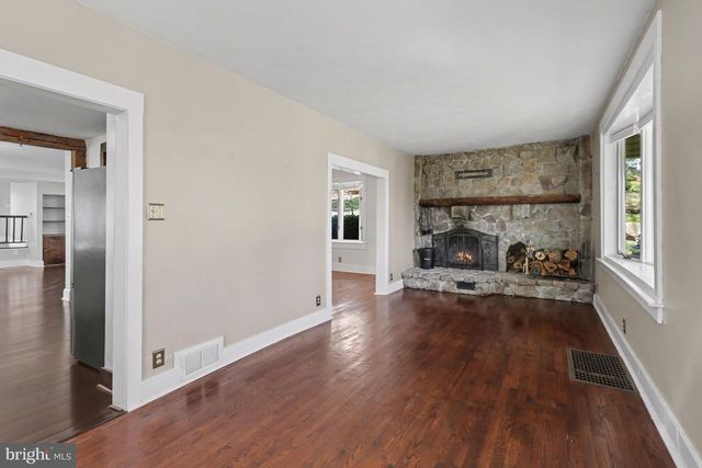 810 COPENHAFFER RD, York, PA 17404