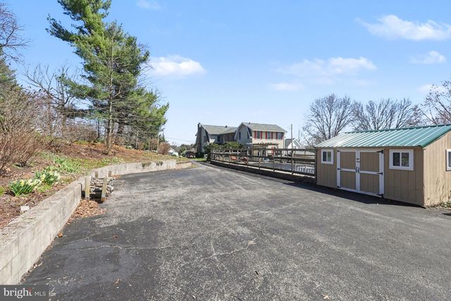 810 COPENHAFFER RD, York, PA 17404