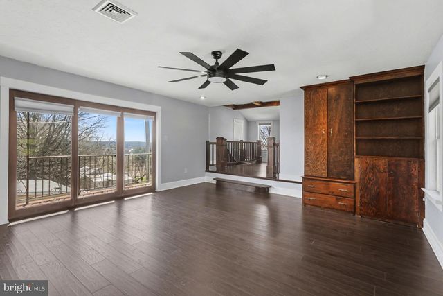 810 COPENHAFFER RD, York, PA 17404