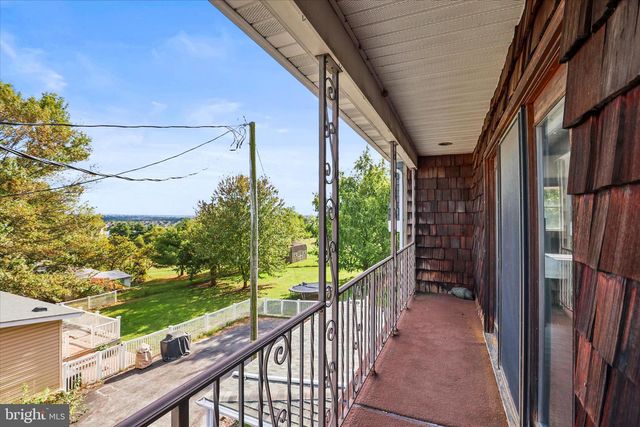 810 COPENHAFFER RD, York, PA 17404