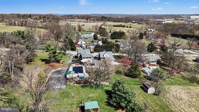 810 COPENHAFFER RD, York, PA 17404