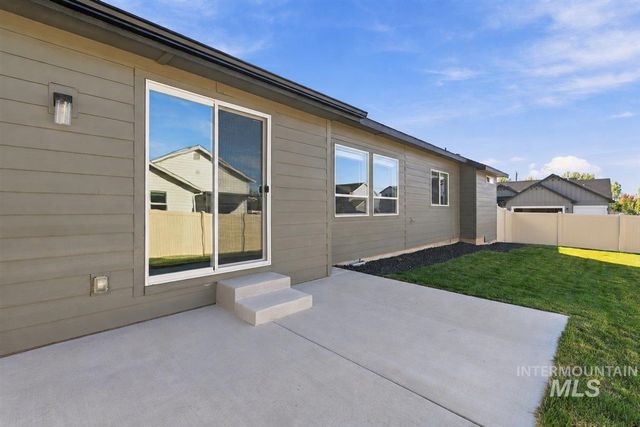 2909 N Mountain Lake Ave, Star, ID 83669