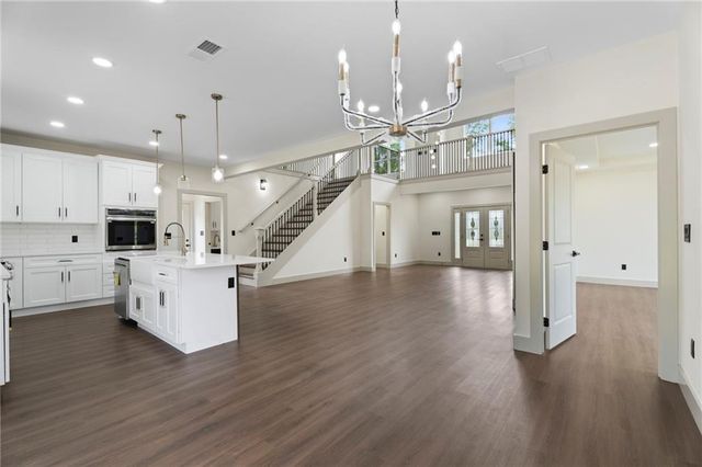 54 Higgins, Locust Grove, GA 30248