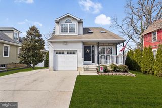 215 HARVARD AVENUE, Stratford, NJ 08084