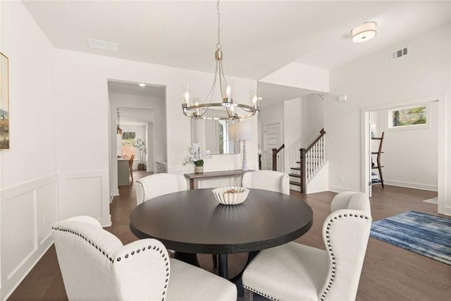 8290 Creekside Overlook Drive, Gainesville, GA 30506