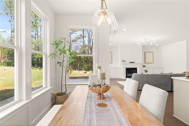 8290 Creekside Overlook Drive, Gainesville, GA 30506