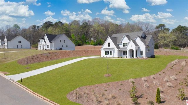 8290 Creekside Overlook Drive, Gainesville, GA 30506