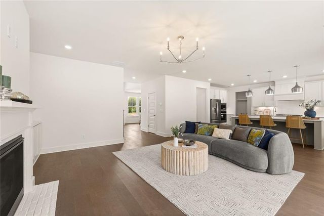 8290 Creekside Overlook Drive, Gainesville, GA 30506