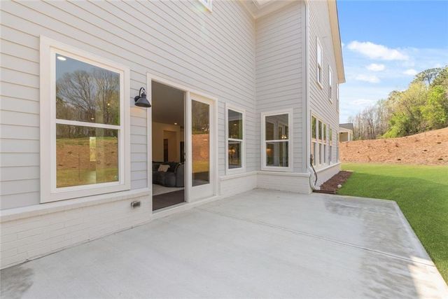 8290 Creekside Overlook Drive, Gainesville, GA 30506