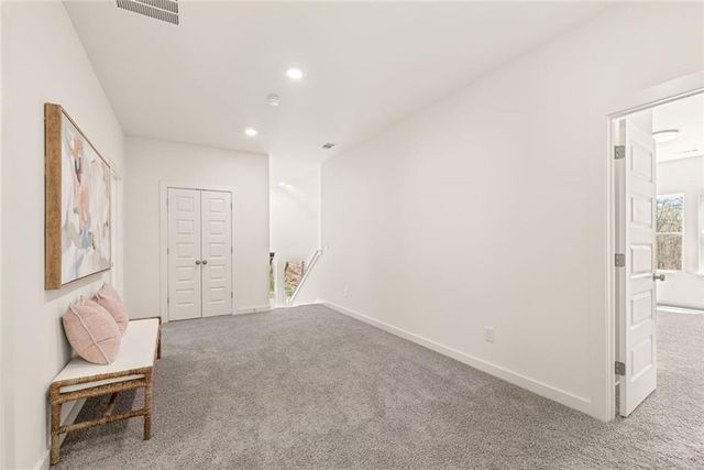 8290 Creekside Overlook Drive, Gainesville, GA 30506