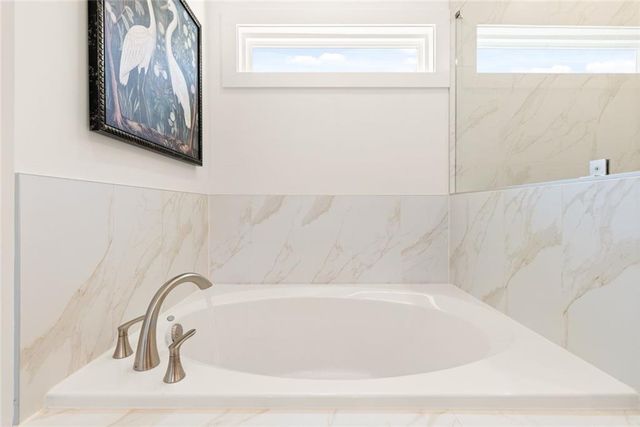 8290 Creekside Overlook Drive, Gainesville, GA 30506