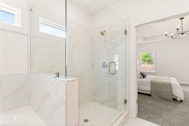 8290 Creekside Overlook Drive, Gainesville, GA 30506