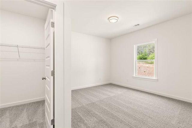 8290 Creekside Overlook Drive, Gainesville, GA 30506