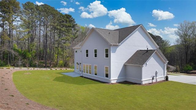 8290 Creekside Overlook Drive, Gainesville, GA 30506