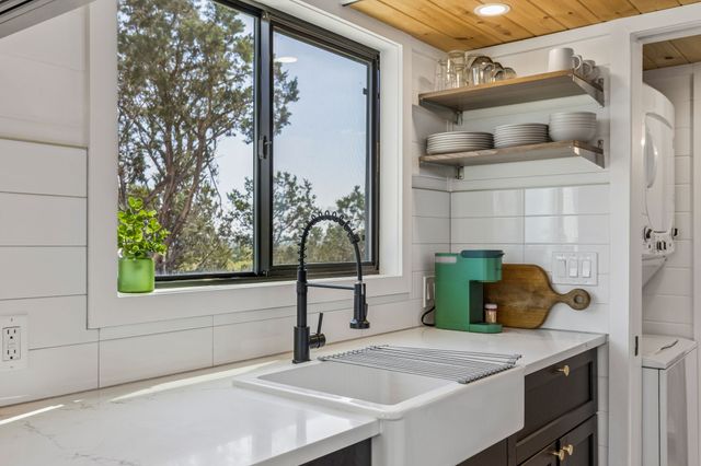 122 Western Sky Drive, Ranger, TX 76470