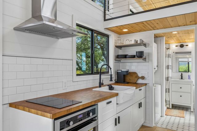 122 Western Sky Drive, Ranger, TX 76470