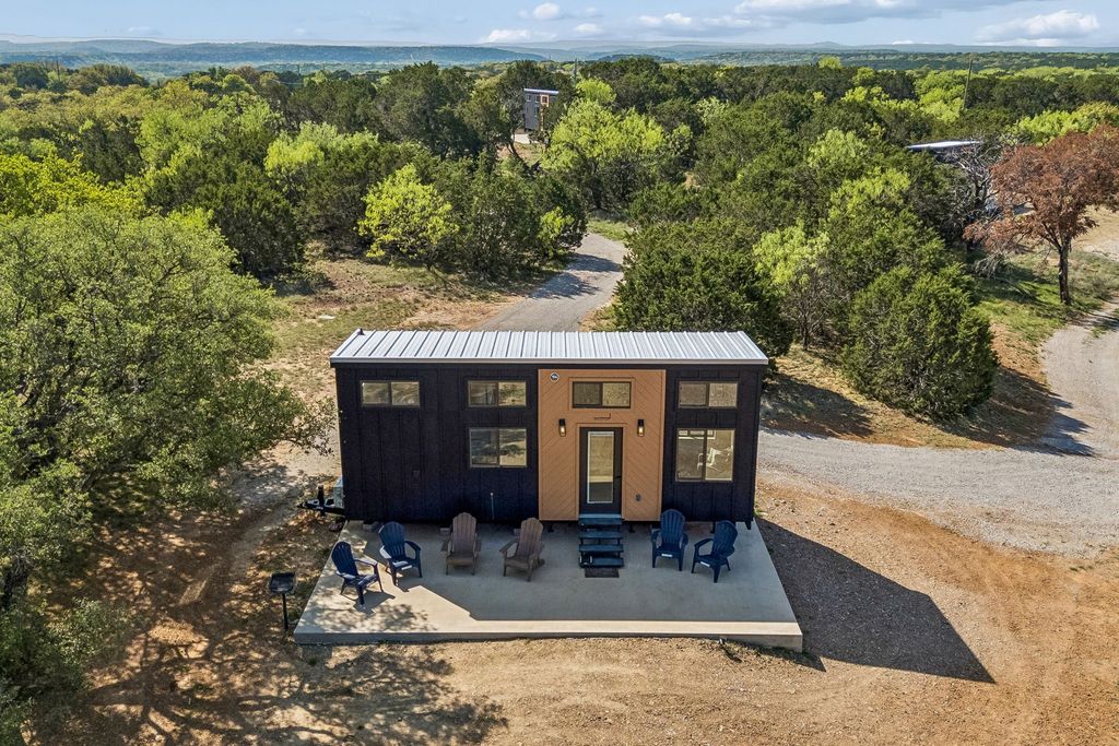 122 Western Sky Drive, Ranger, TX 76470