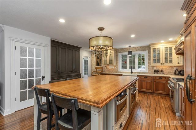 960 Glenwood Avenue, Plainfield, NJ 07060