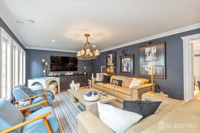 960 Glenwood Avenue, Plainfield, NJ 07060