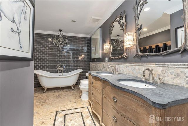 960 Glenwood Avenue, Plainfield, NJ 07060