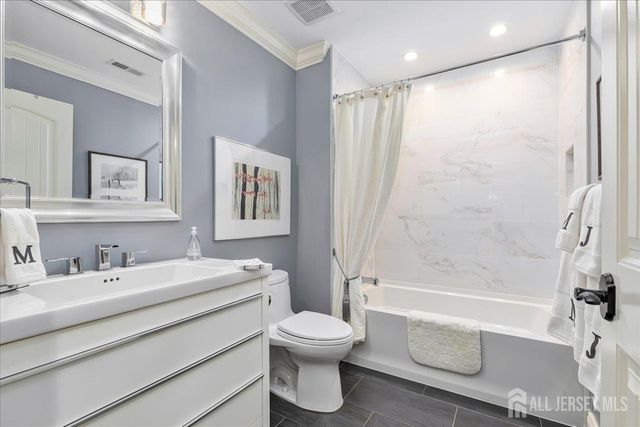 960 Glenwood Avenue, Plainfield, NJ 07060