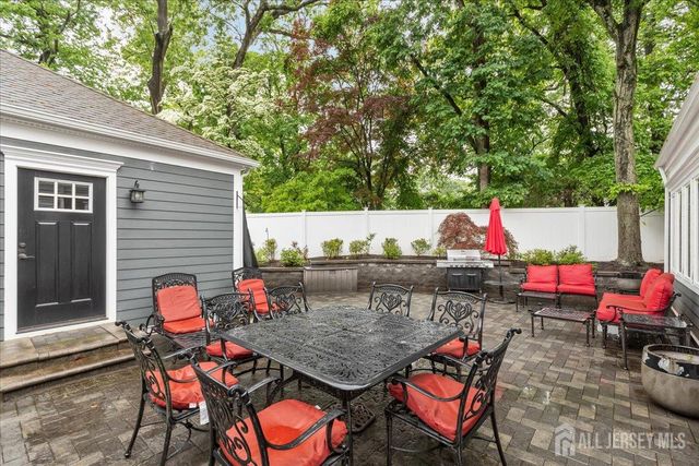 960 Glenwood Avenue, Plainfield, NJ 07060