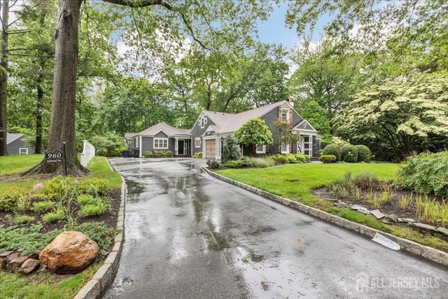 960 Glenwood Avenue, Plainfield, NJ 07060
