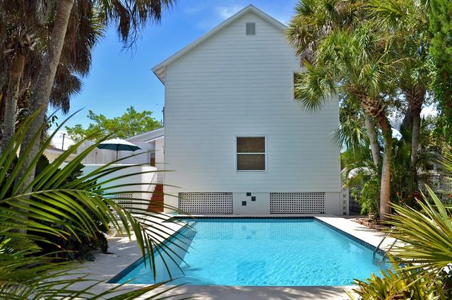 5157 SANDY BEACH AVENUE, Sarasota, FL 34242