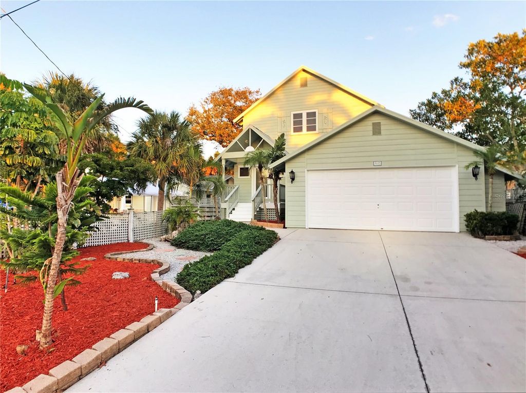 5157 SANDY BEACH AVENUE, Sarasota, FL 34242