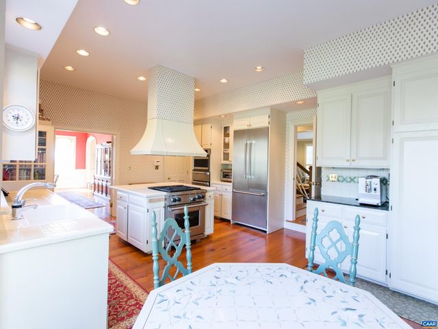 268 SPRINGDALE DR, Keswick, VA 22947
