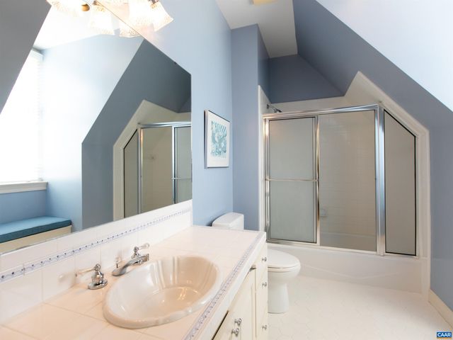 268 SPRINGDALE DR, Keswick, VA 22947
