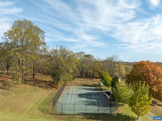 268 SPRINGDALE DR, Keswick, VA 22947