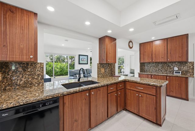 1125 N Rock Island Road, Margate, FL 33063