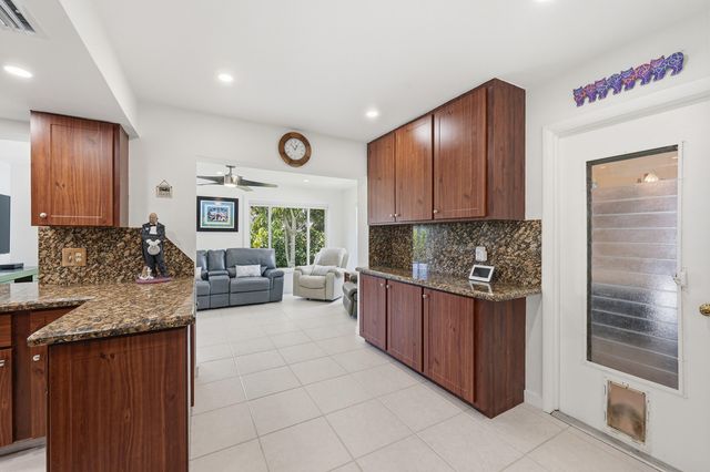 1125 N Rock Island Road, Margate, FL 33063