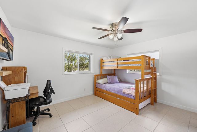 1125 N Rock Island Road, Margate, FL 33063